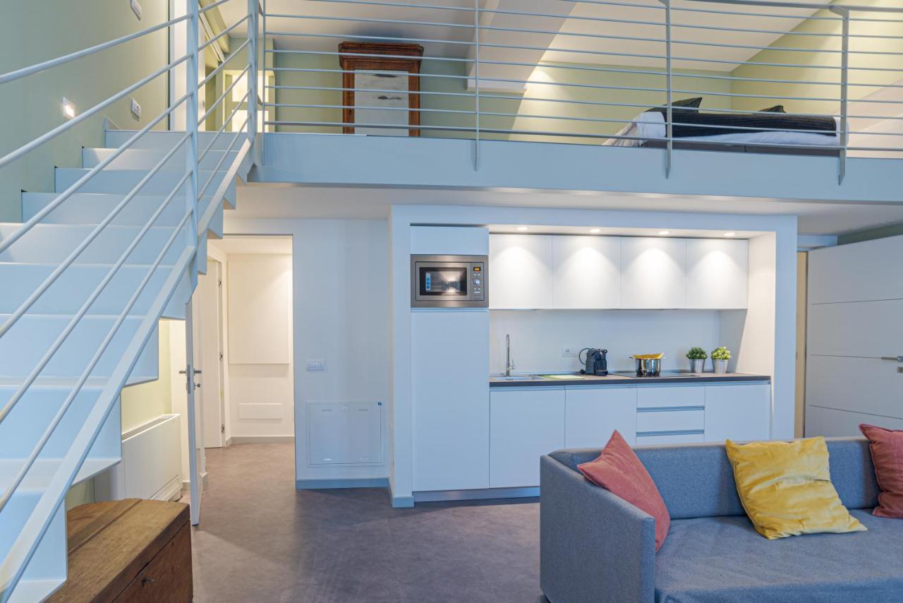 Suite Del Duomo - By Myhomeincomo Exterior foto